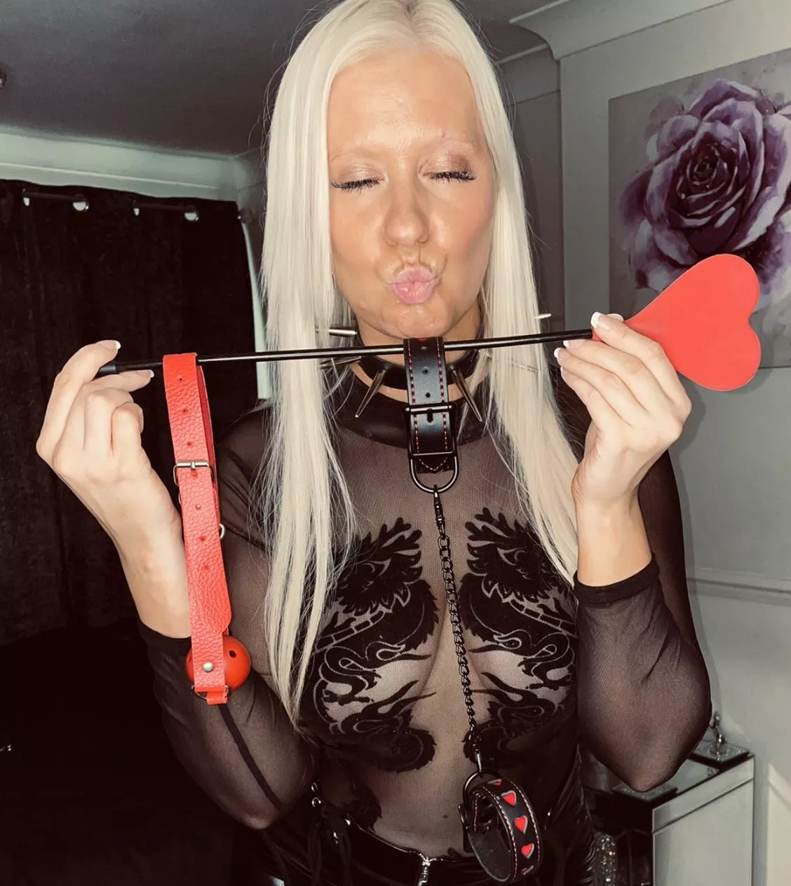 The restrain, gag, slap game is the key to mistress’s heart on a sexy Sunday The restrain, gag, slap game is the key to mistress’s heart on a sexy Sunday