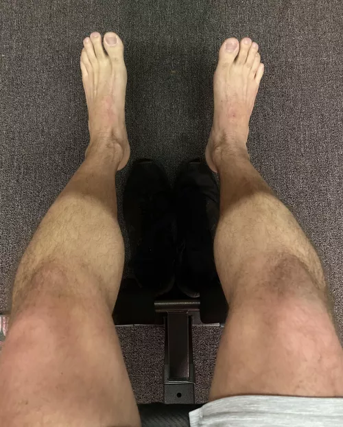 The shadows make my shins look like they’re two-toned. Who wants to play with my post-workout feet and legs?