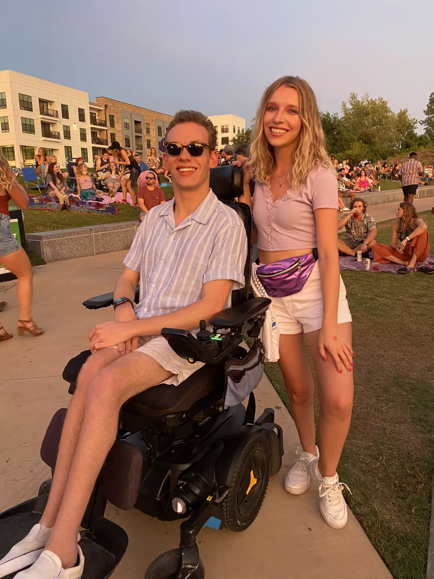 The sub needs disability representation. Had the best time at a concert recently! The sub needs disability representation. Had the best time at a concert recently!