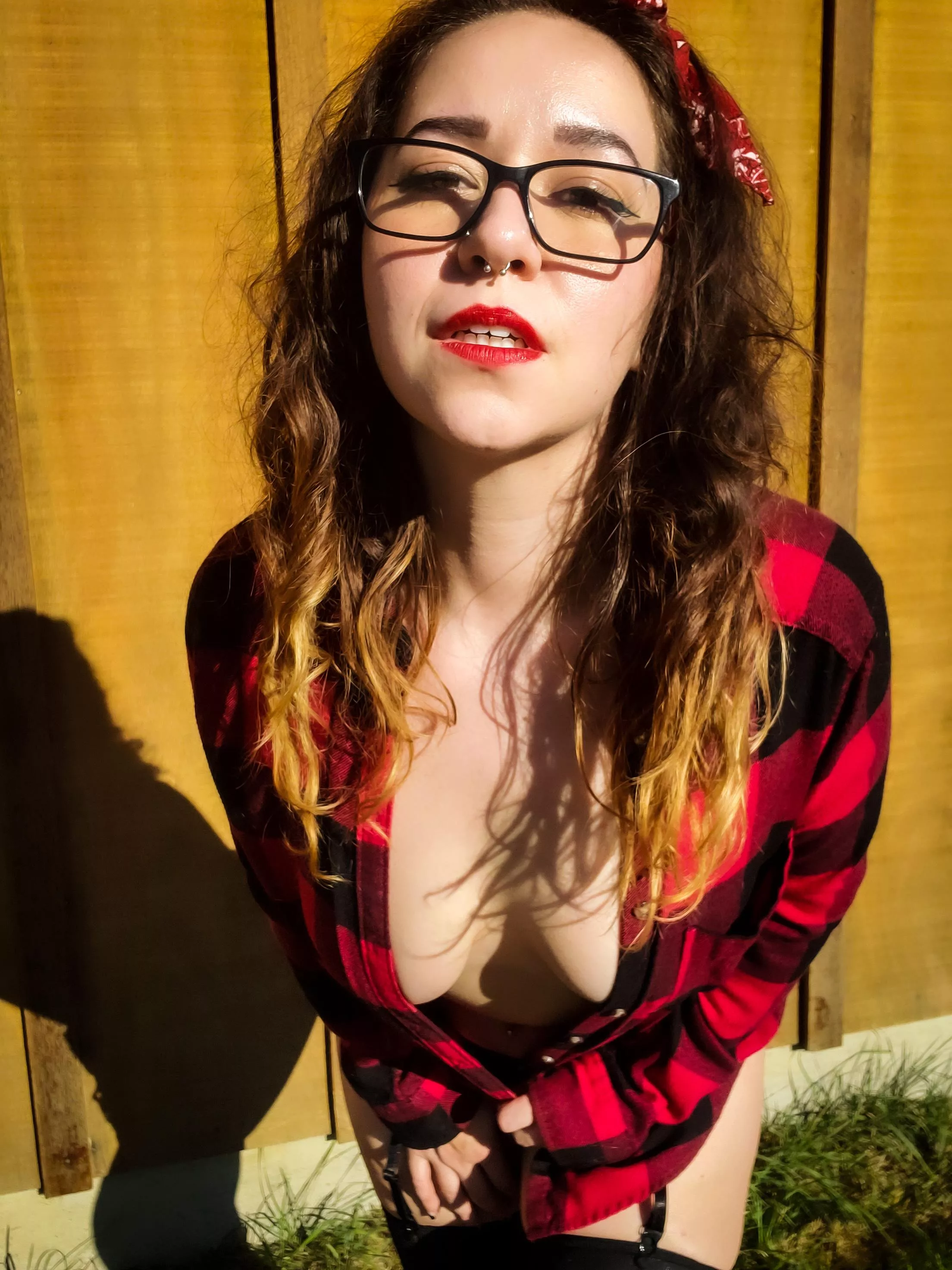 The sun was in my face, but I couldn't resist the lighting 💋🤓 The sun was in my face, but I couldn't resist the lighting 💋🤓