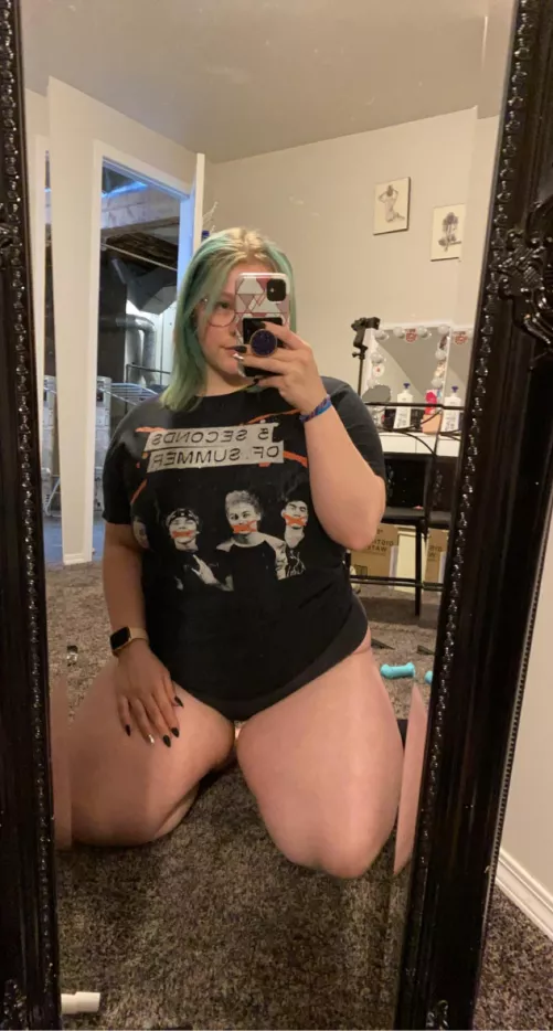 The thicker the better 💅🏼