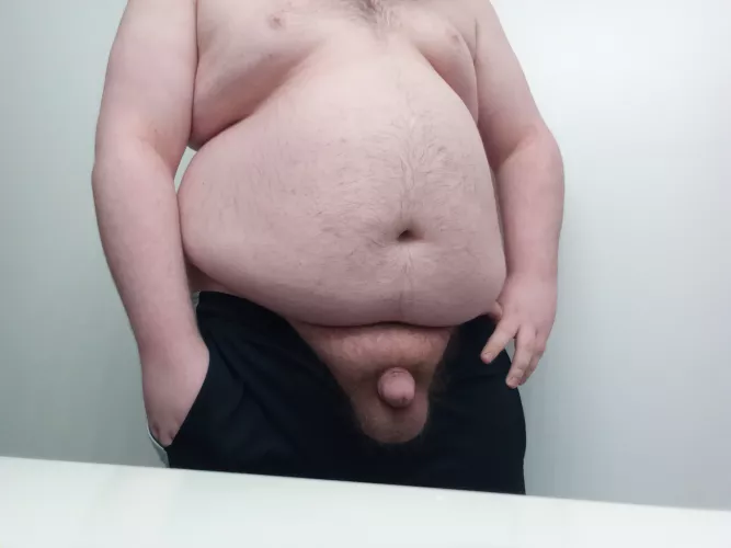 The thought of people getting off to my body and masturbating to it turns me on so much