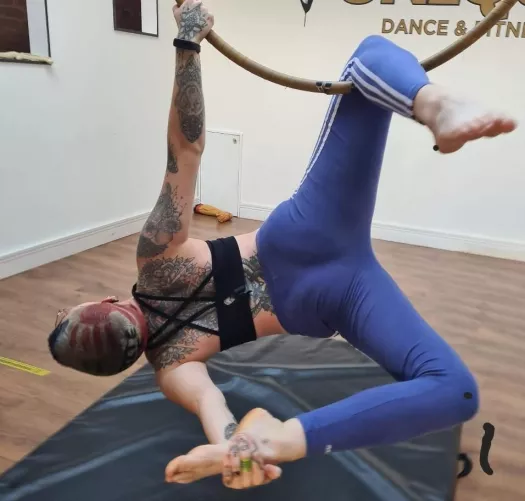 The tighter the pants, the better 💕