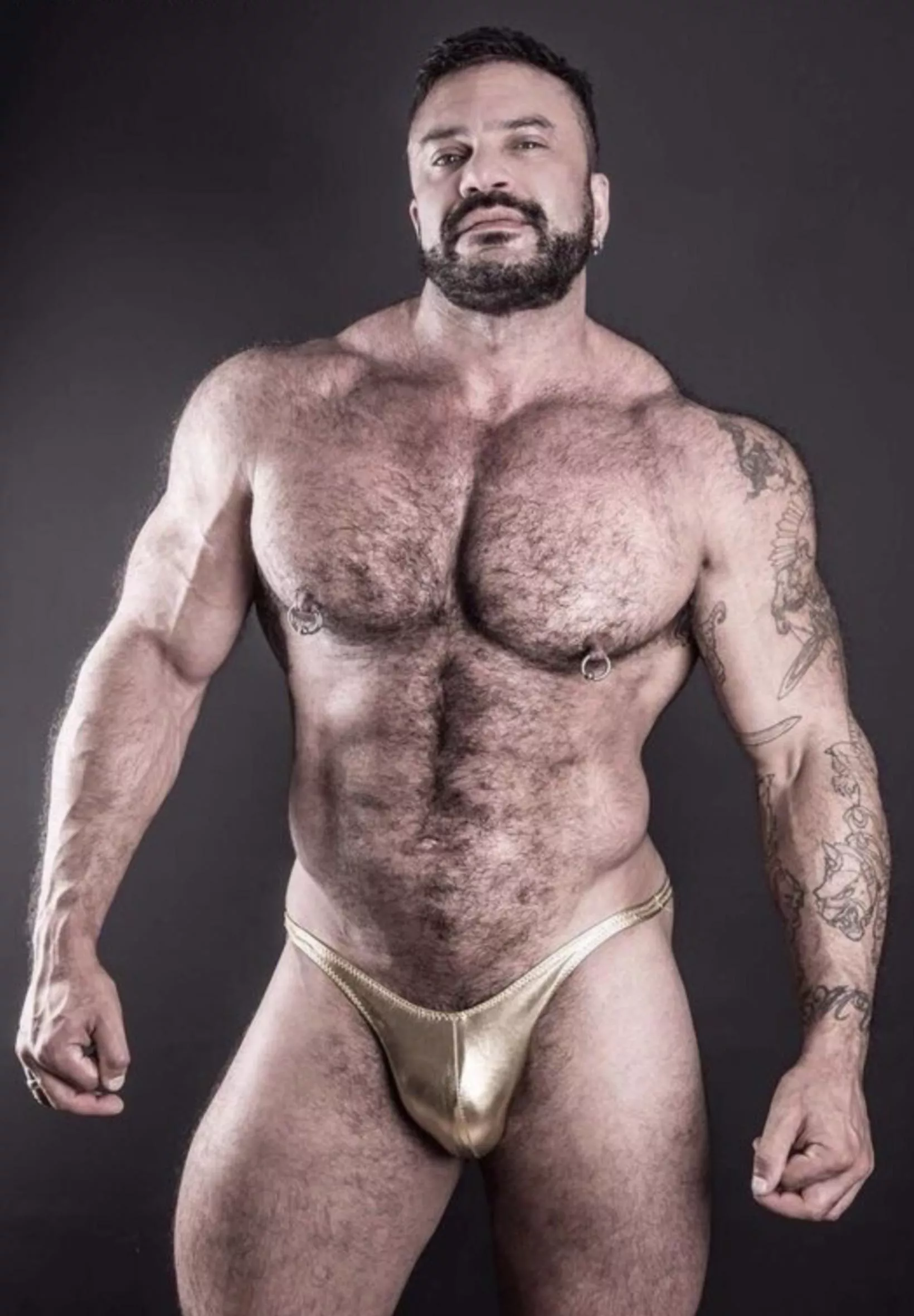 The very hot Rogan Richards!