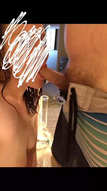 The wife wanted to blow me at the pool party. Who am I to say no?