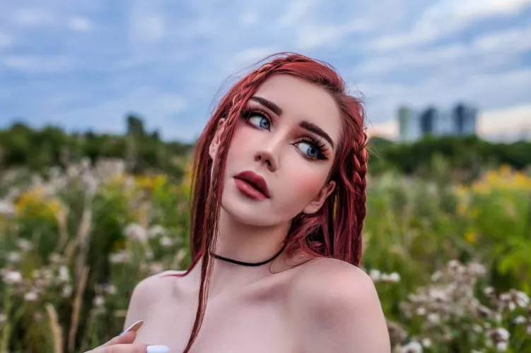 There are so many naughty thoughts in my sweet head, I don't even know how to deal with it
