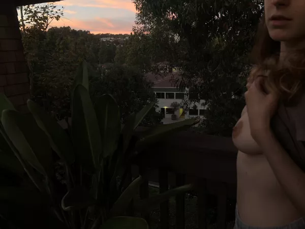 There was a lovely sunset tonight [F]