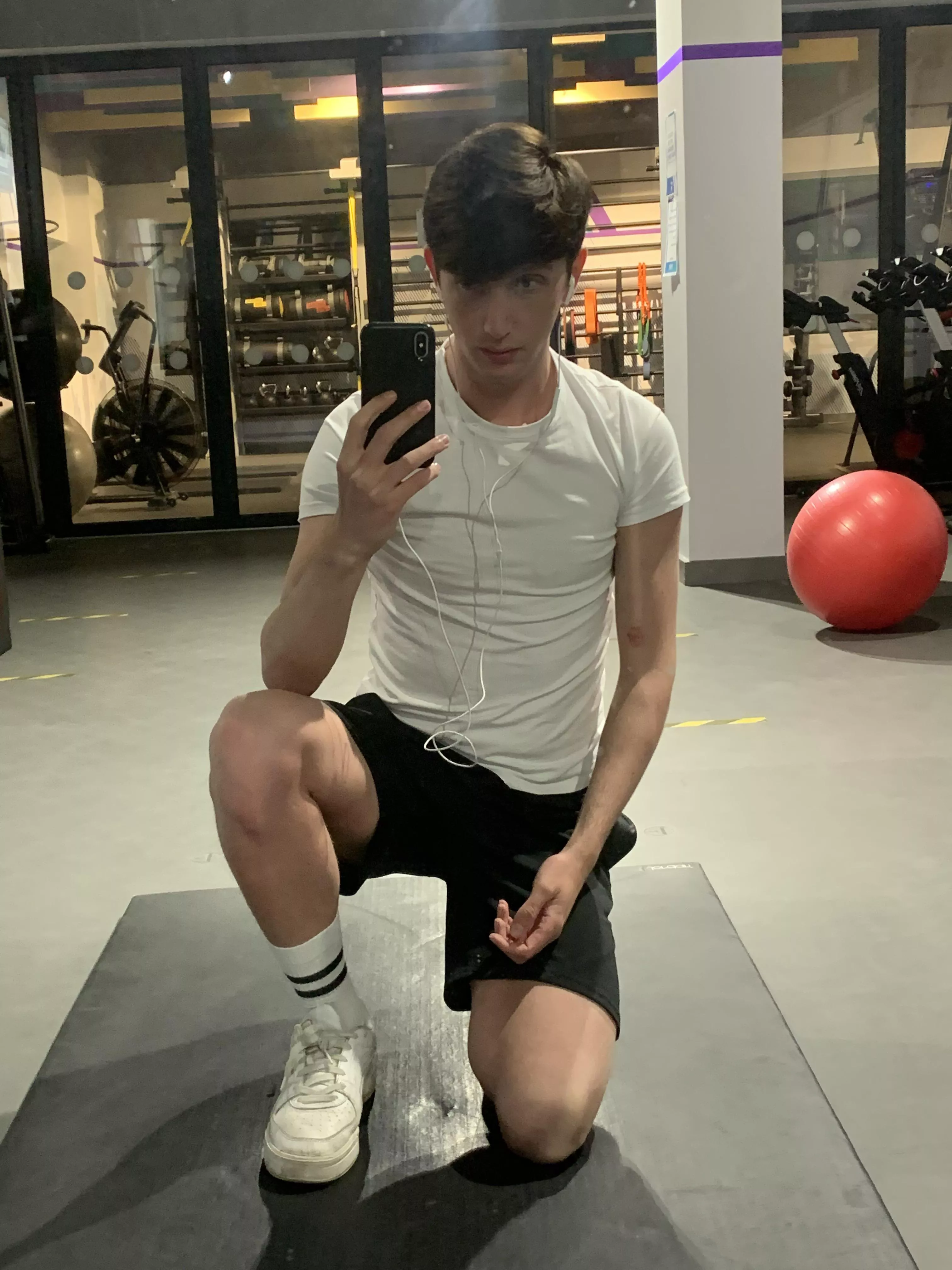 there’s better things I could be doing on my knees right now