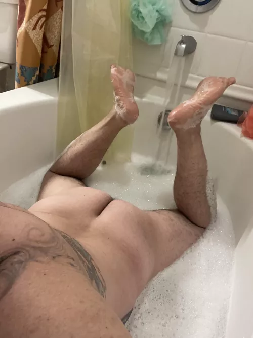 There’s room for one more….😏DMs welcome!! Say hi!! 👋🏼👋🏼