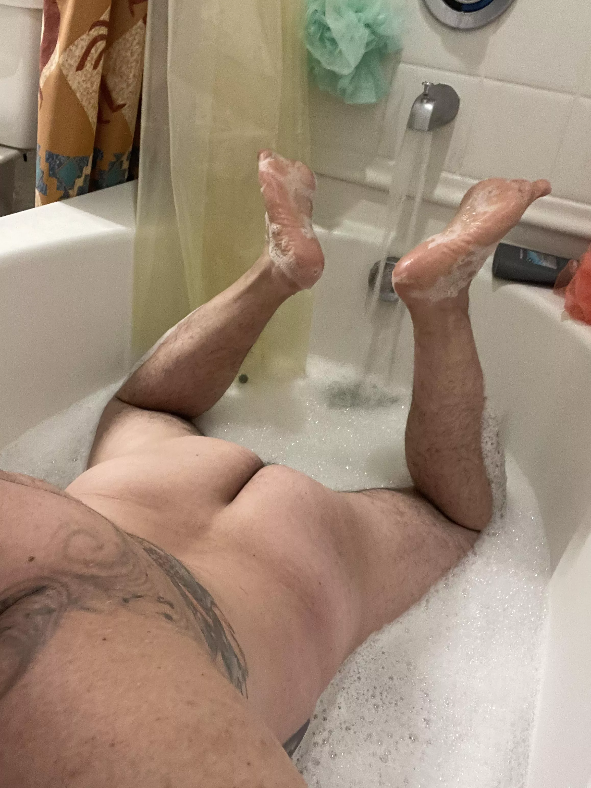 There’s room for one more….😏DMs welcome!! Say hi!! 👋🏼👋🏼