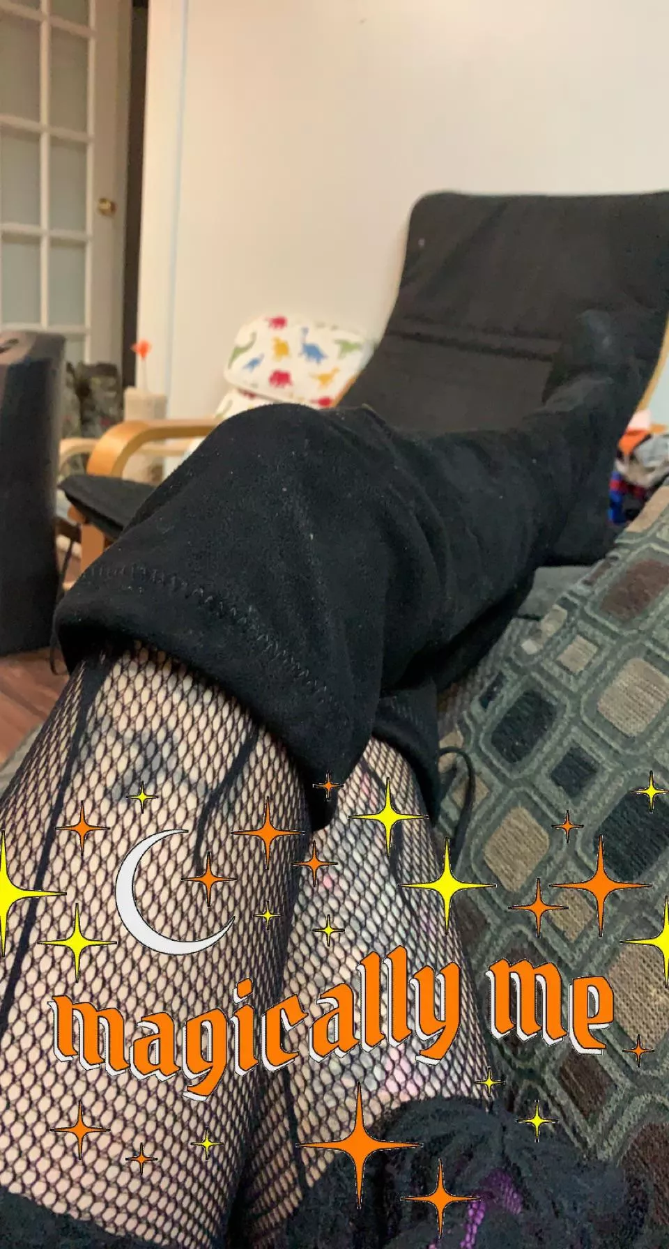 These are honestly my favourite boots they still fit with losing weight but my feet are still a bit big but uhhh the ways I feel in them still 😍 #momlife #firsthalloweenpartyinyearsthatigottodressup