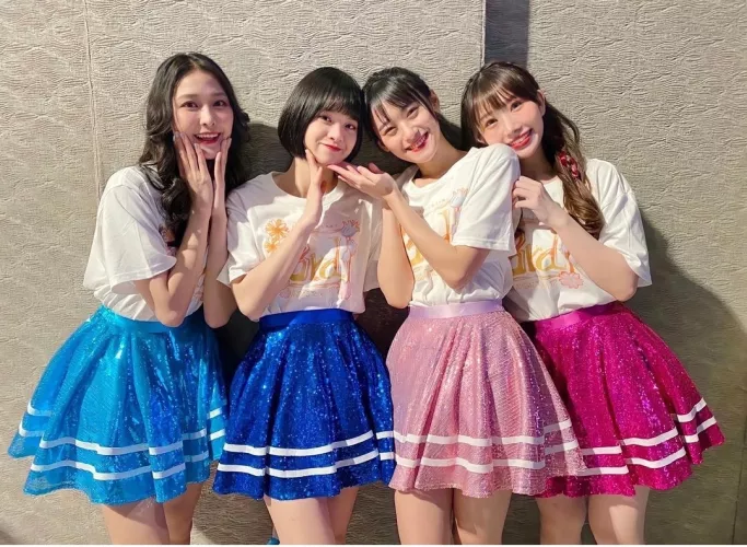 These are kids channel actors, which one is slut?