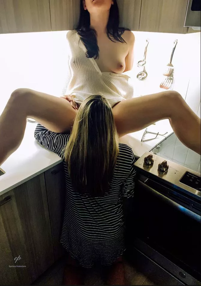 These brown enough? Oh, and don’t mind her!💋