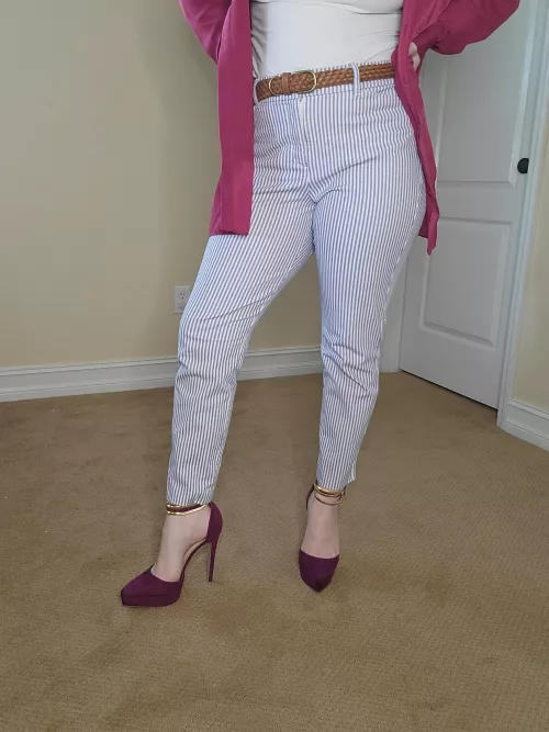 These heels really make my legs look amazing..