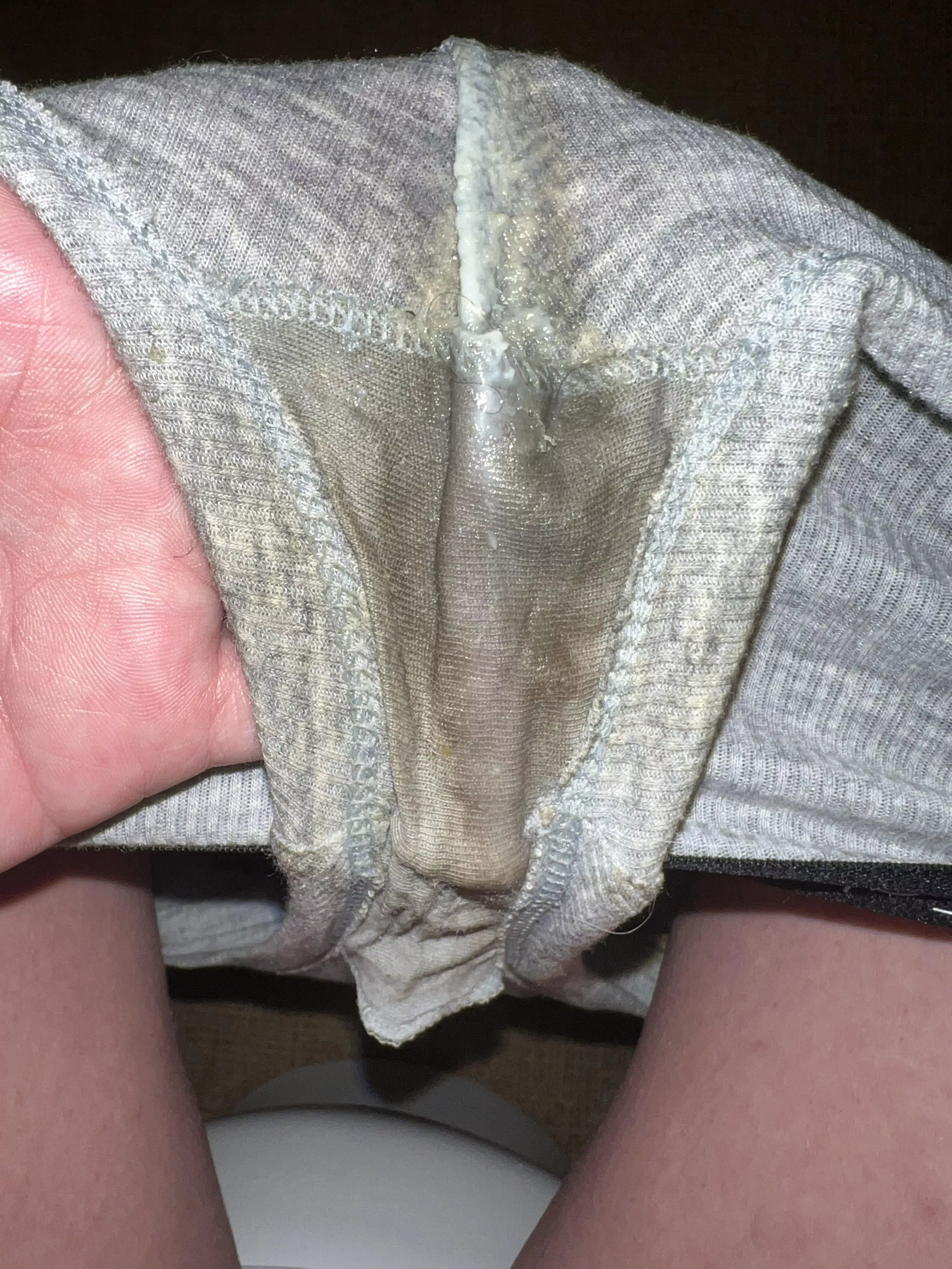 These were some of the nastiest panties I’ve made, worn for 4 days and they were sticking to my lips 😅