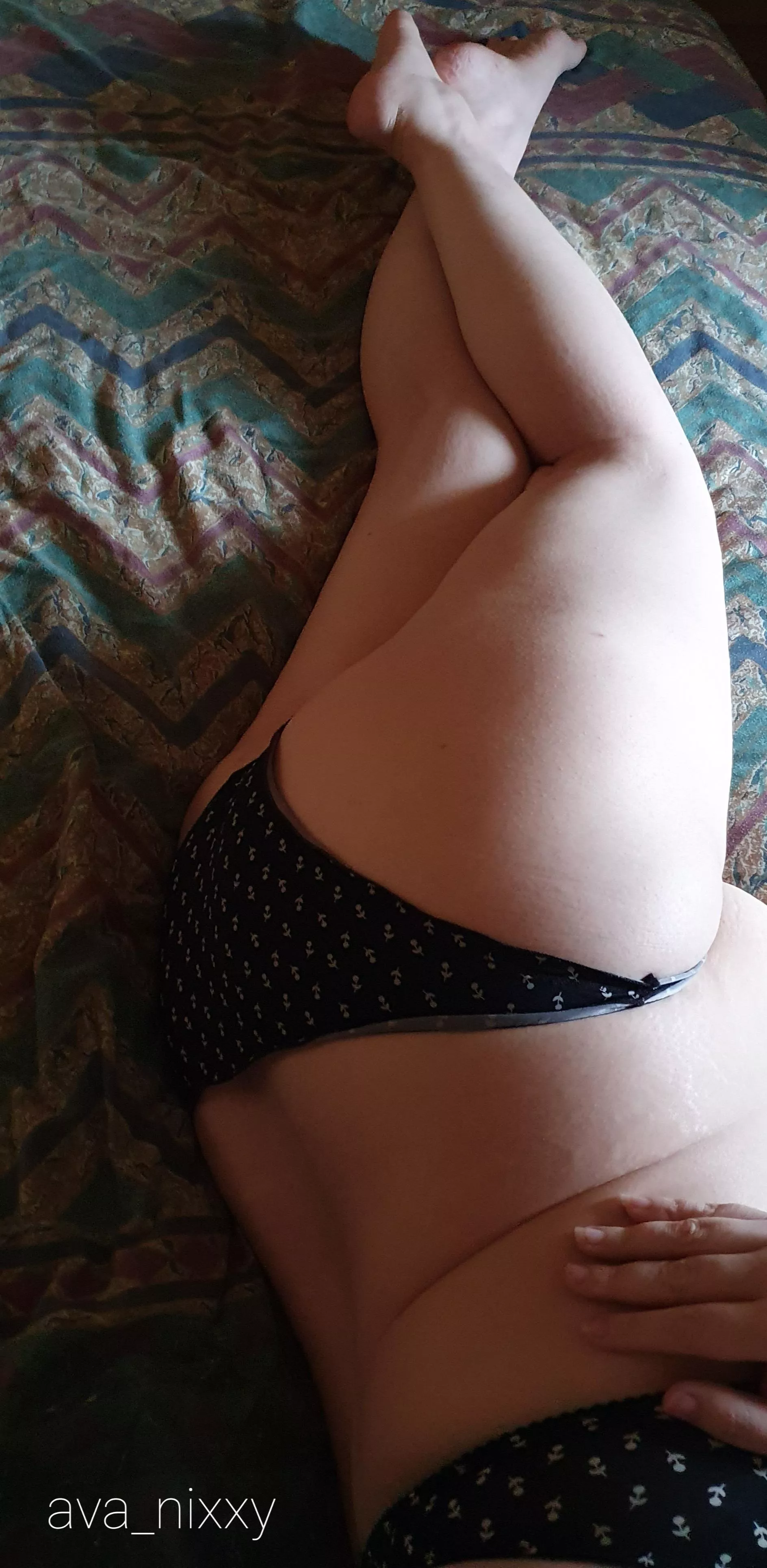 Thick Thighs do Not save lives... They do however... Make Dicks Rise... 😈😈💋