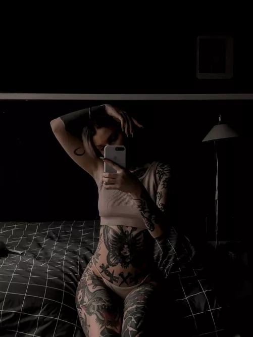 Thick thighs for your