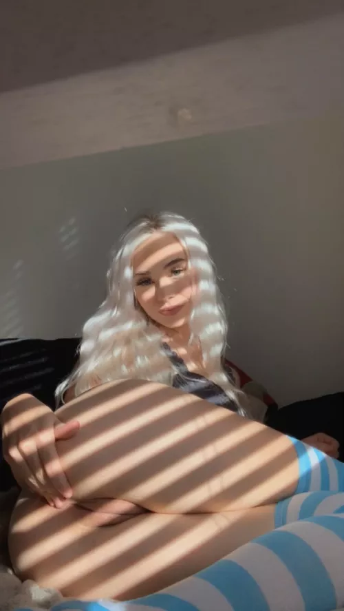 Thick thighs save lives 😚