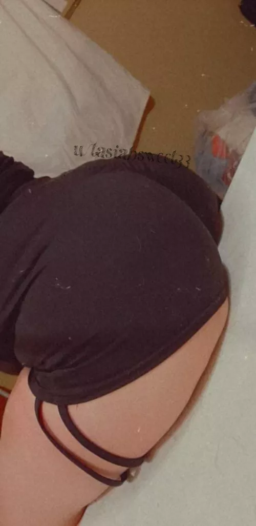 thick thurs curves enjoy