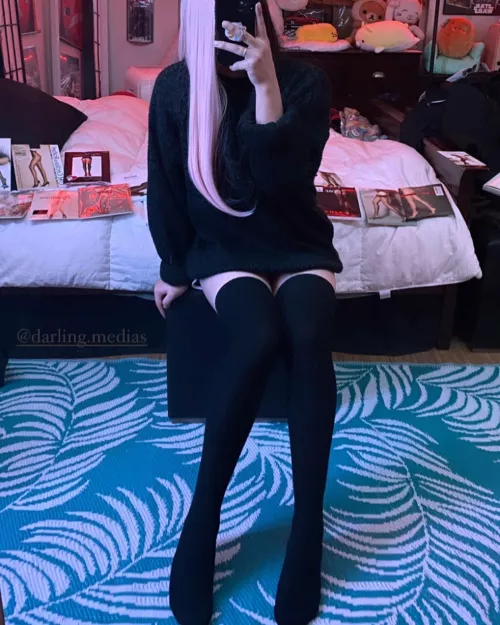 Thigh high socks and a little peak at my collection, ill let you have sex with me with every single pair. ☺️💖 sound like a plan? 🤪