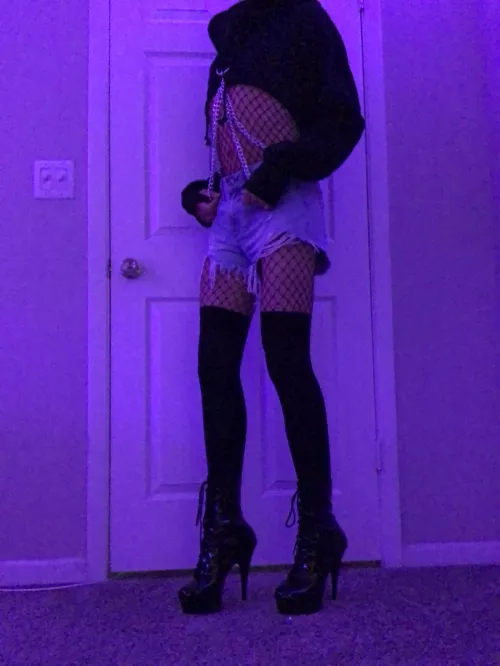 thighs save lives ♡