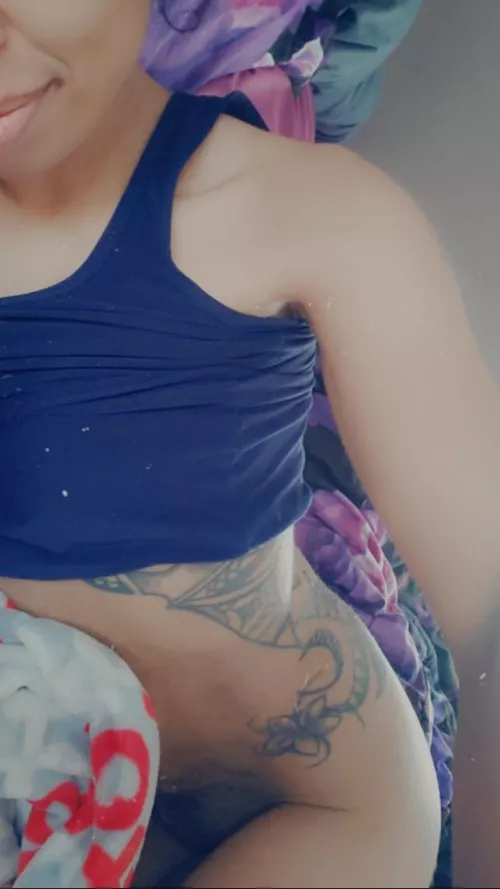 Think I found my favorite boy toy but I think another lady could really spice things up 😈😈😈