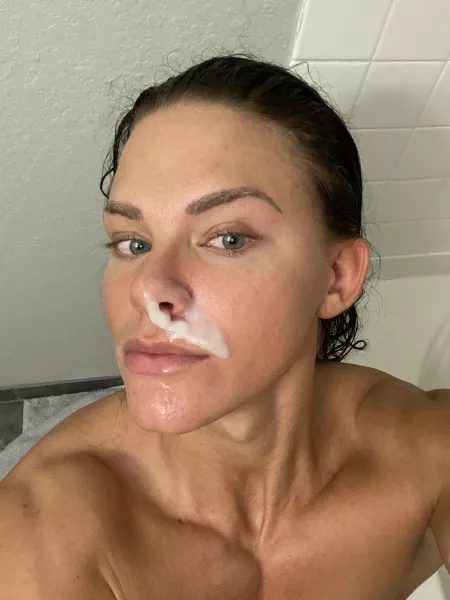 Think I’m Pretty? 🙂