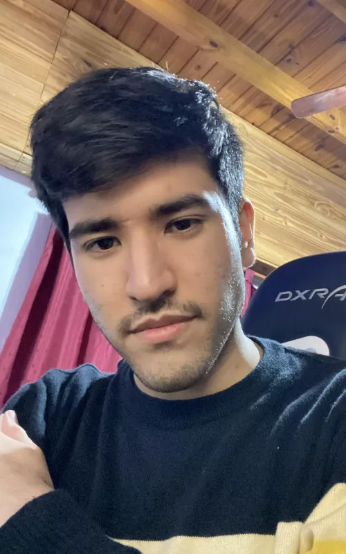 Thinking about growing a beard🧔🏻♂️