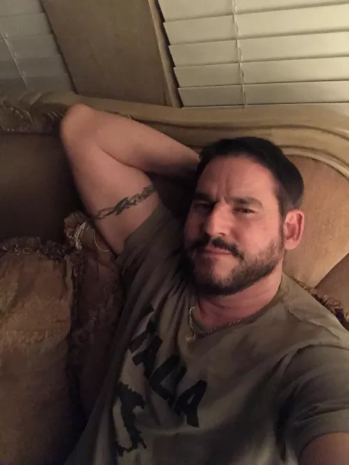 This 54yo daddy is tired. You want to come to bed with me?