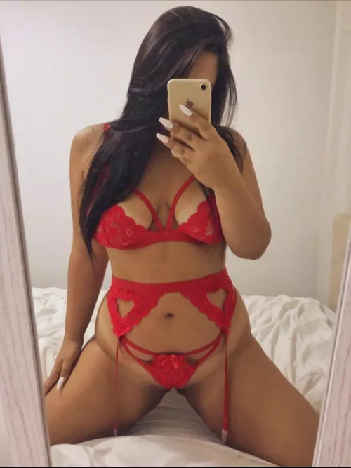 This college slut says hi