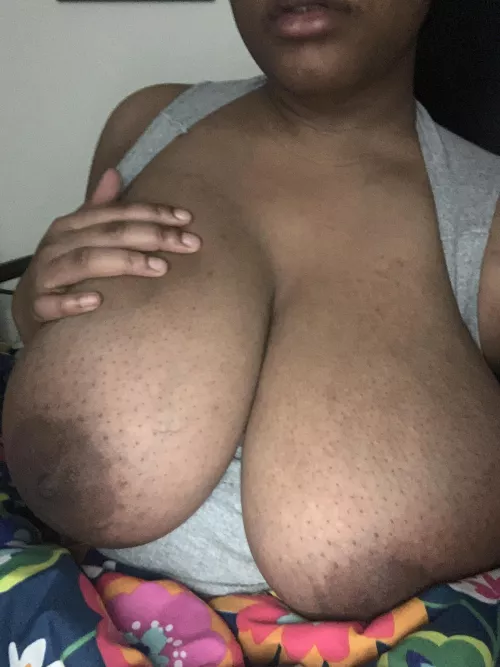 this guy thought i was a scammer but didn’t even ask him for money now he’s spamming me lol how pathetic