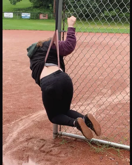 This hurt more than it was suppose to πΆπ₯² took me out of the fun for a couple of days. (@koi.kink on Insta KoiKink on Twitter.)