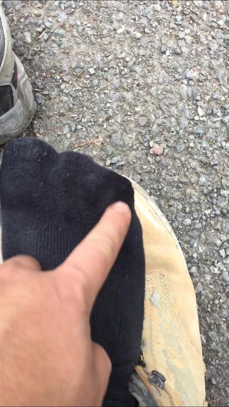 This is a screen shot of a vid I can not post it on here so dm if you want to see it