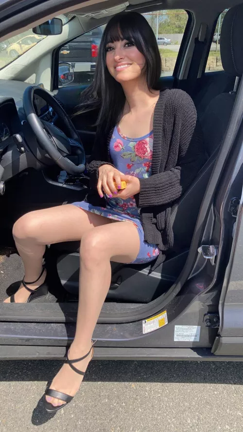 This is how I sit waiting for the pump to stop. Maybe I should the close door.