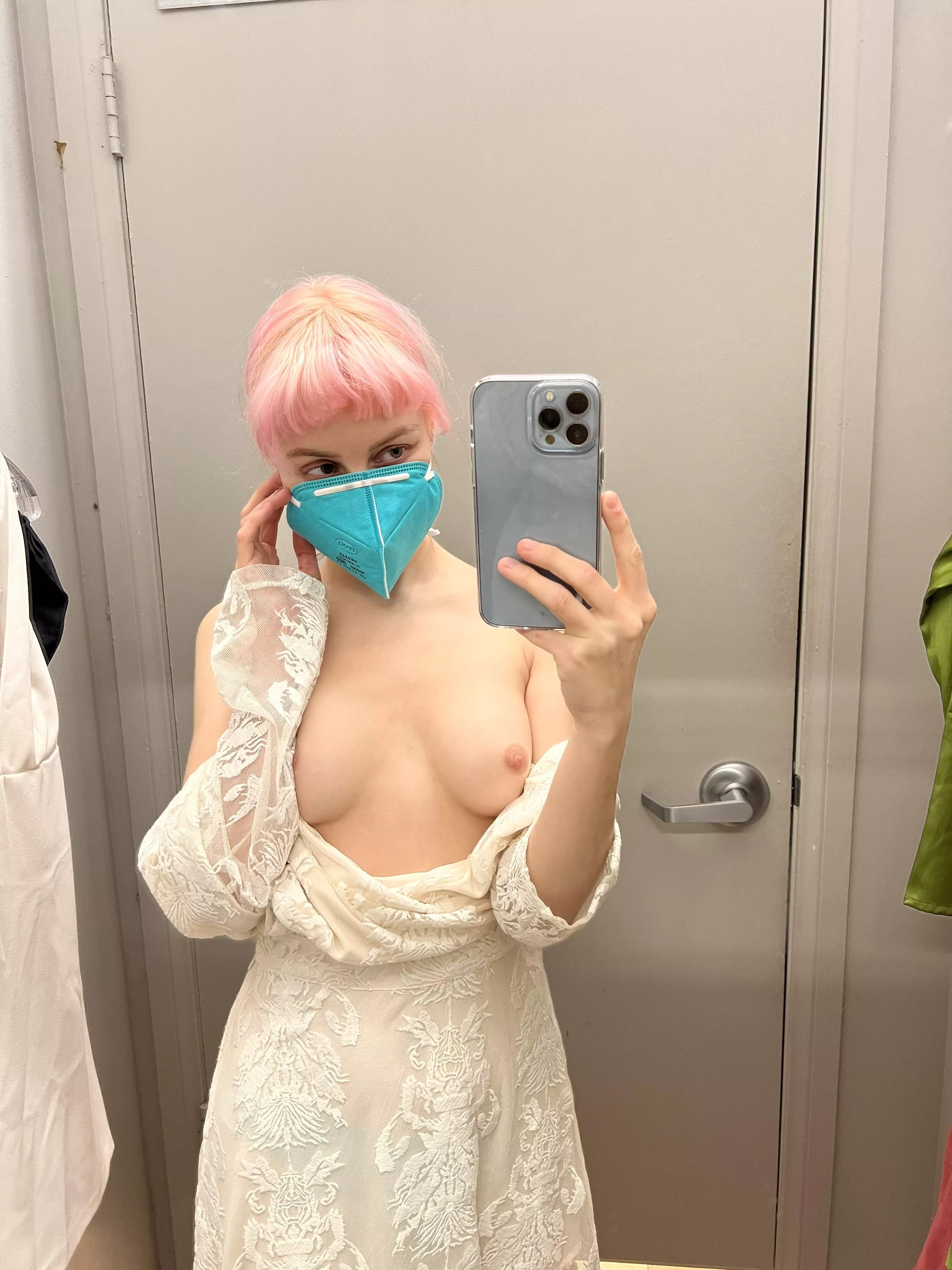 this is my first post pandemic shopping trip 💕 what do you think of my birthday outfit? this is my first post pandemic shopping trip 💕 what do you think of my birthday outfit?