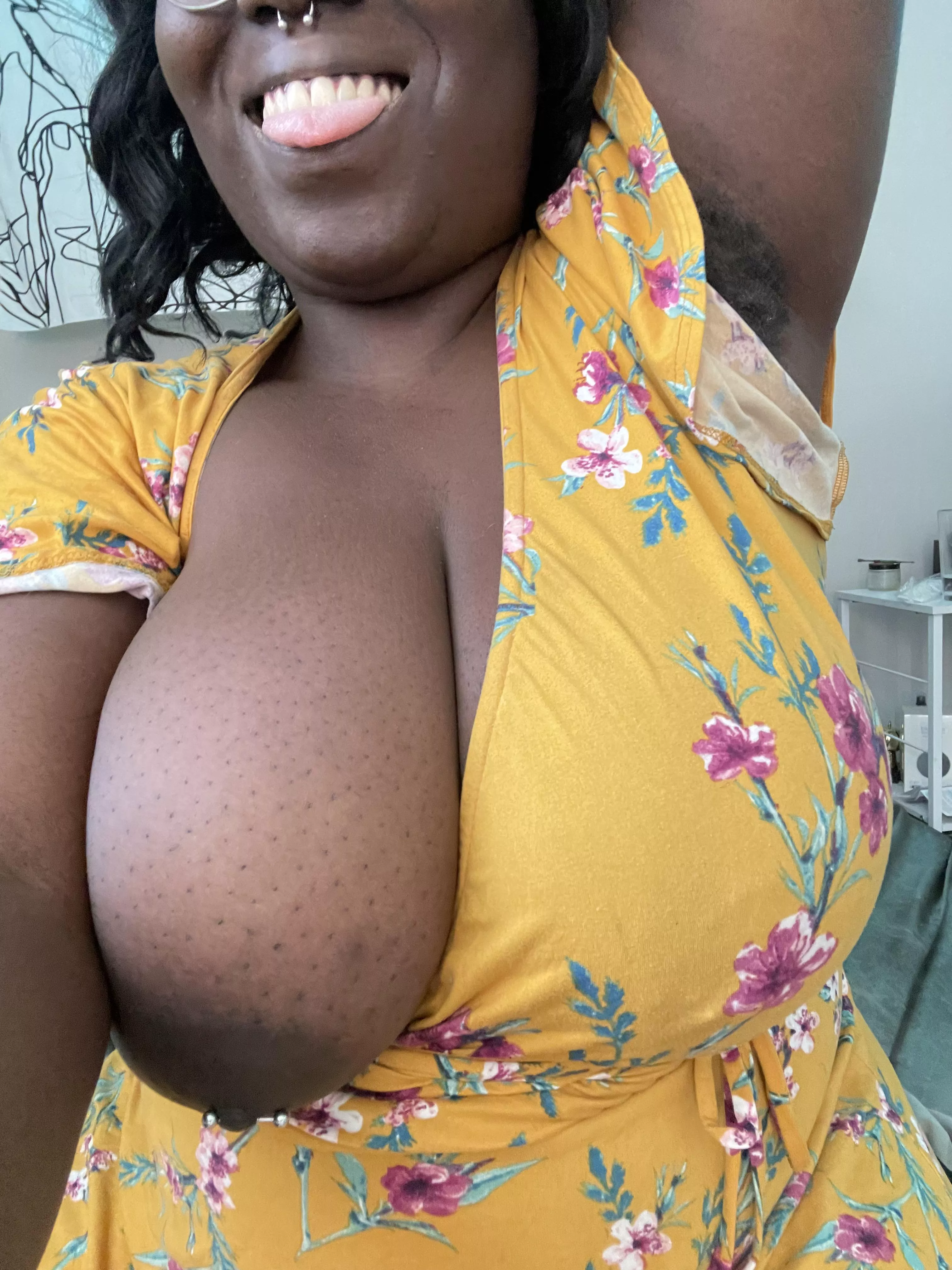 this is one of my favorite date dresses, how do you like it? this is one of my favorite date dresses, how do you like it?