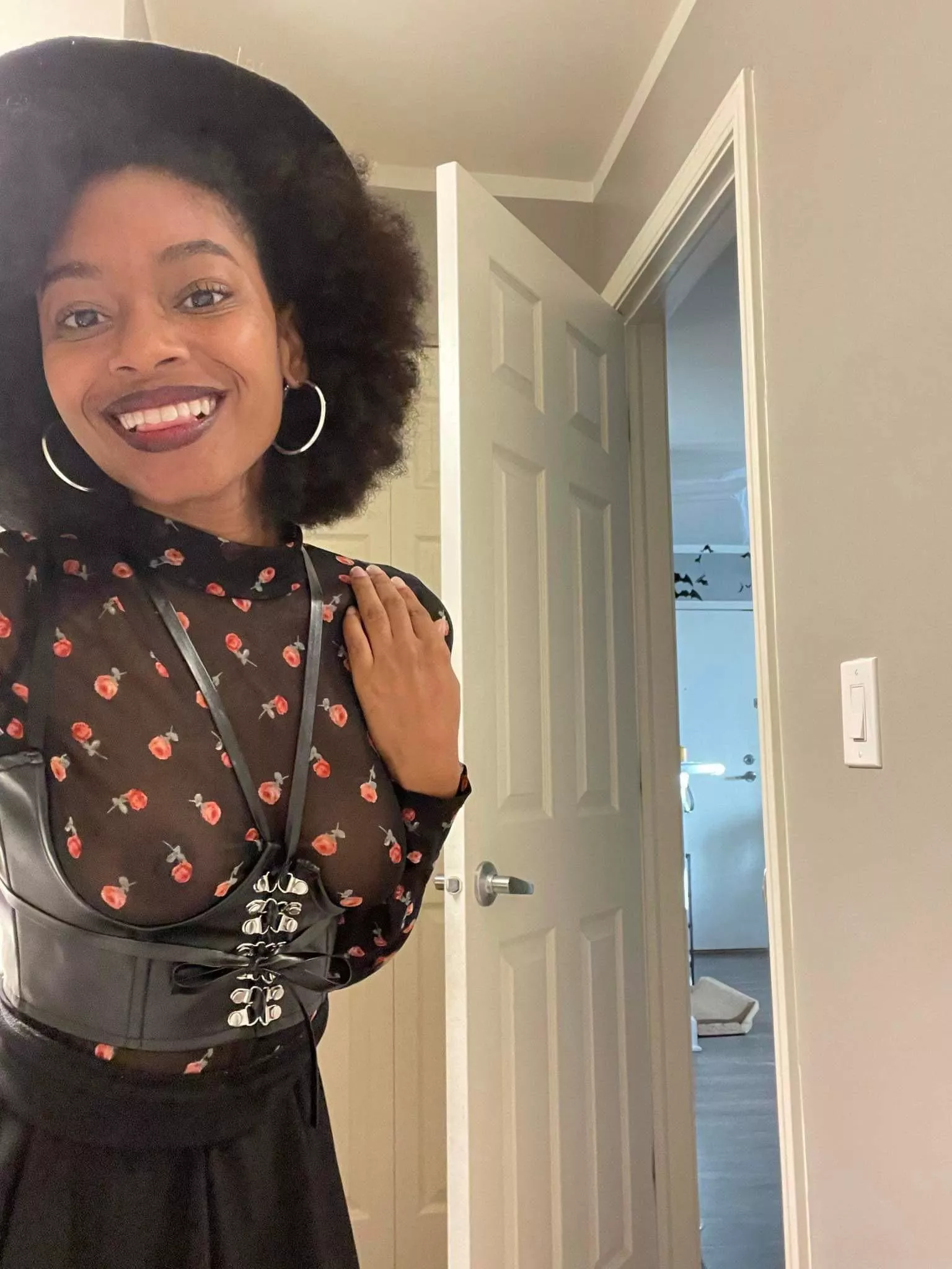 This is what I’m wearing for my date tonight 😉 how do you think it will end?