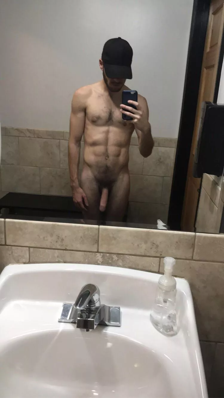 This is what’s hiding under my shorts at the gym 🍆