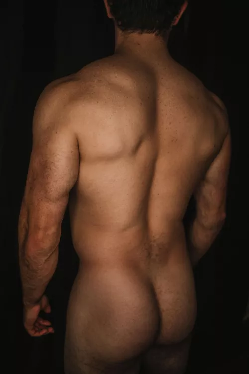 This may be the most aesthetic ass pic I have