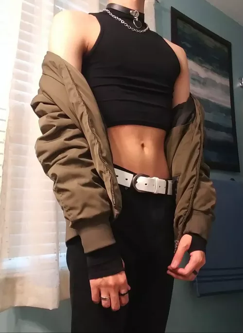 This outfit makes me feel so sexy~