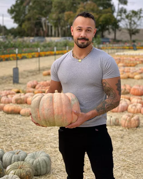 This place has the cutest pumpkins ππ₯Ίπ