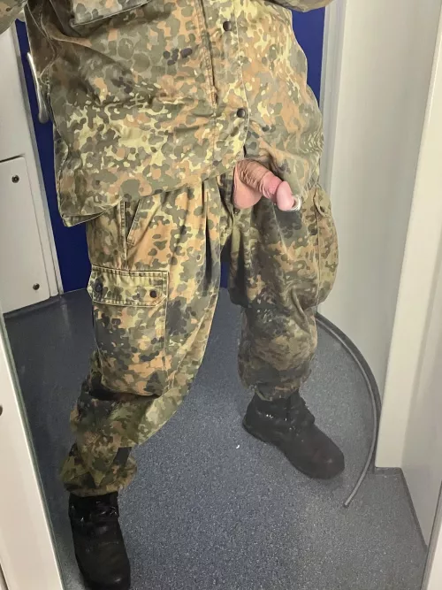 This Train bathroom is really spacious 😏