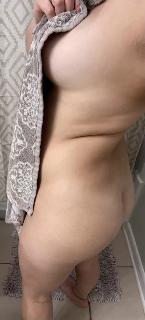 This wife needs to be tamedβ¦. Who wants to help? π
β