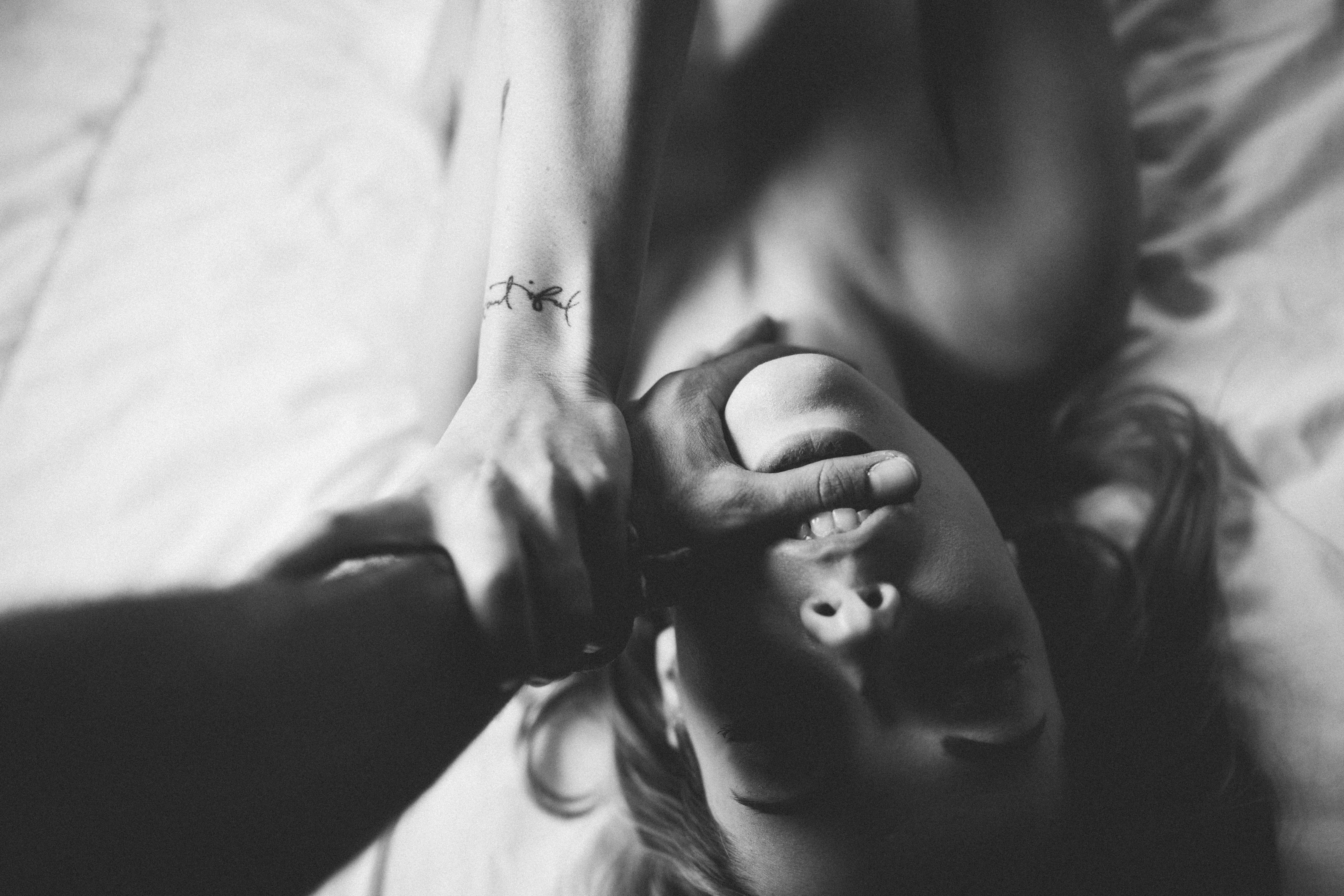 Those hips are lookign like a lot of Booty Those hips are lookign like a lot of Booty