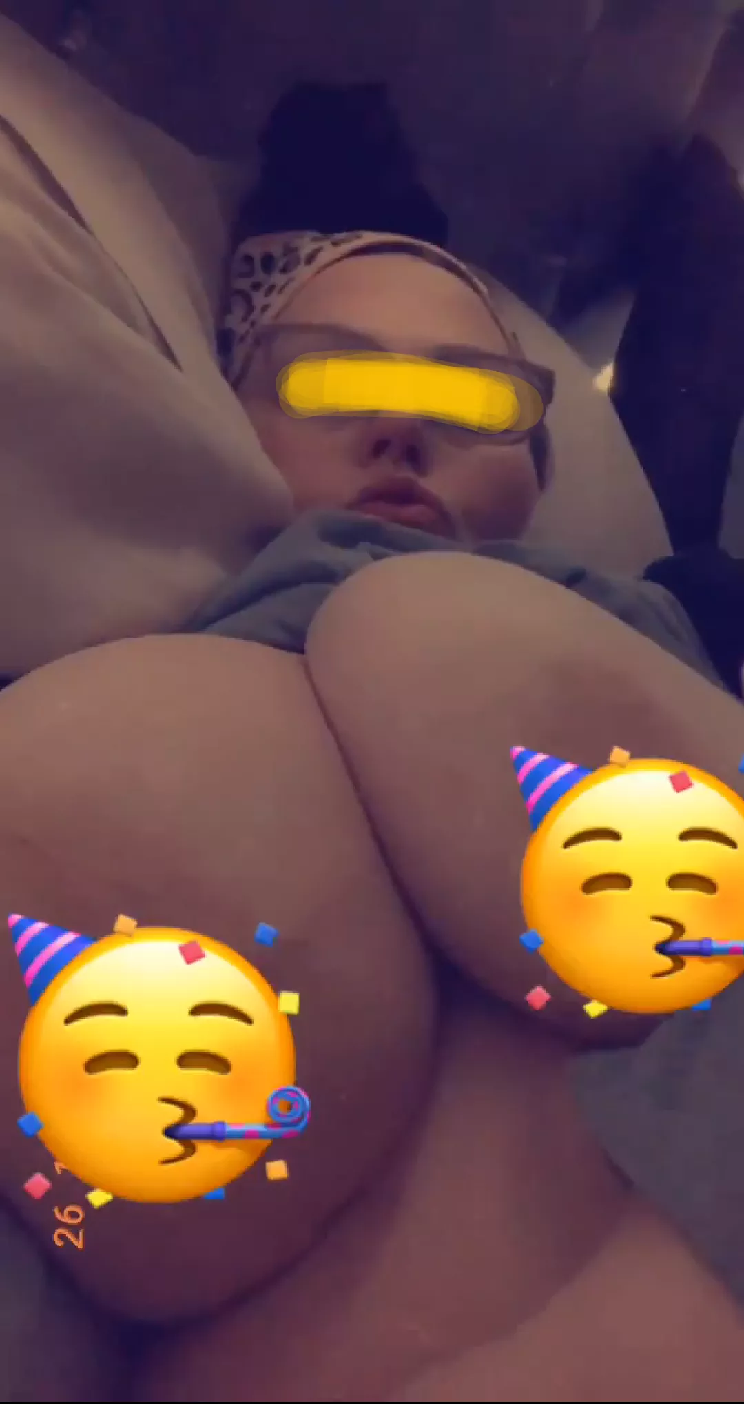 Those knockers would make for a nice Titty Sandwich💦💦💦💦