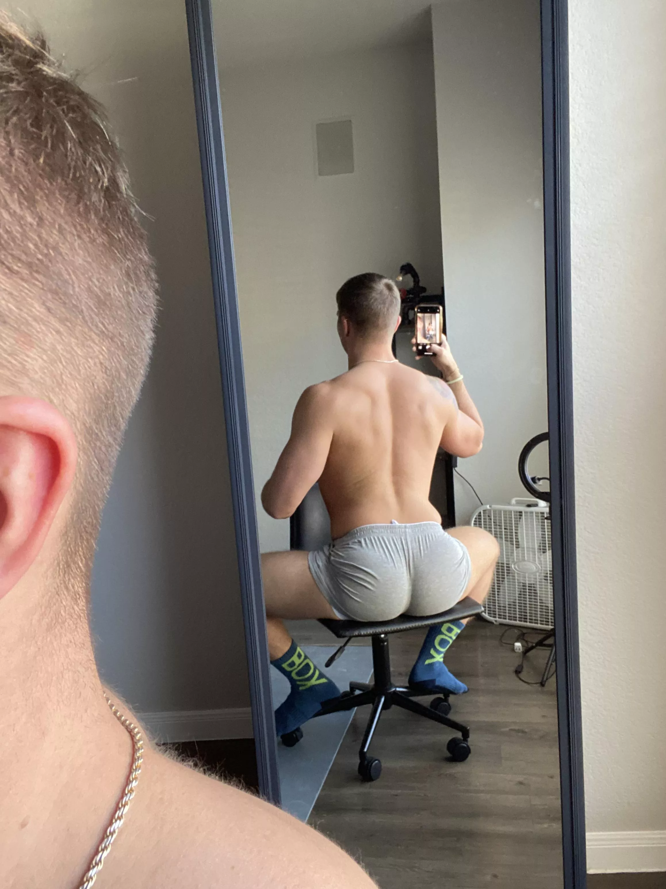 Those leg days are starting to pay off 👀