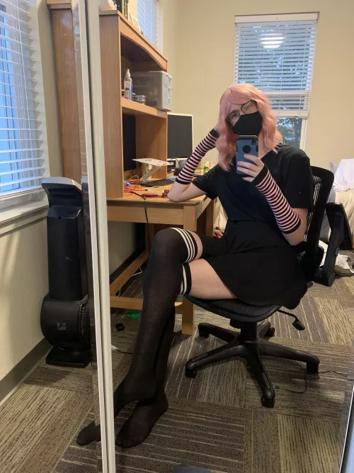 Thought I’d see what y’all think about my glasses :p