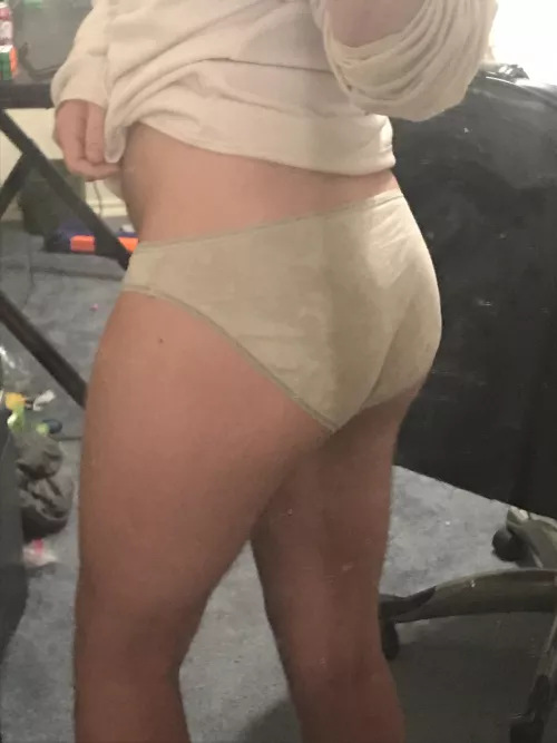 Thought Iād share my twink ass here!