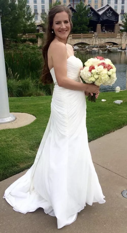 Thoughts on this brunette on her wedding day?
