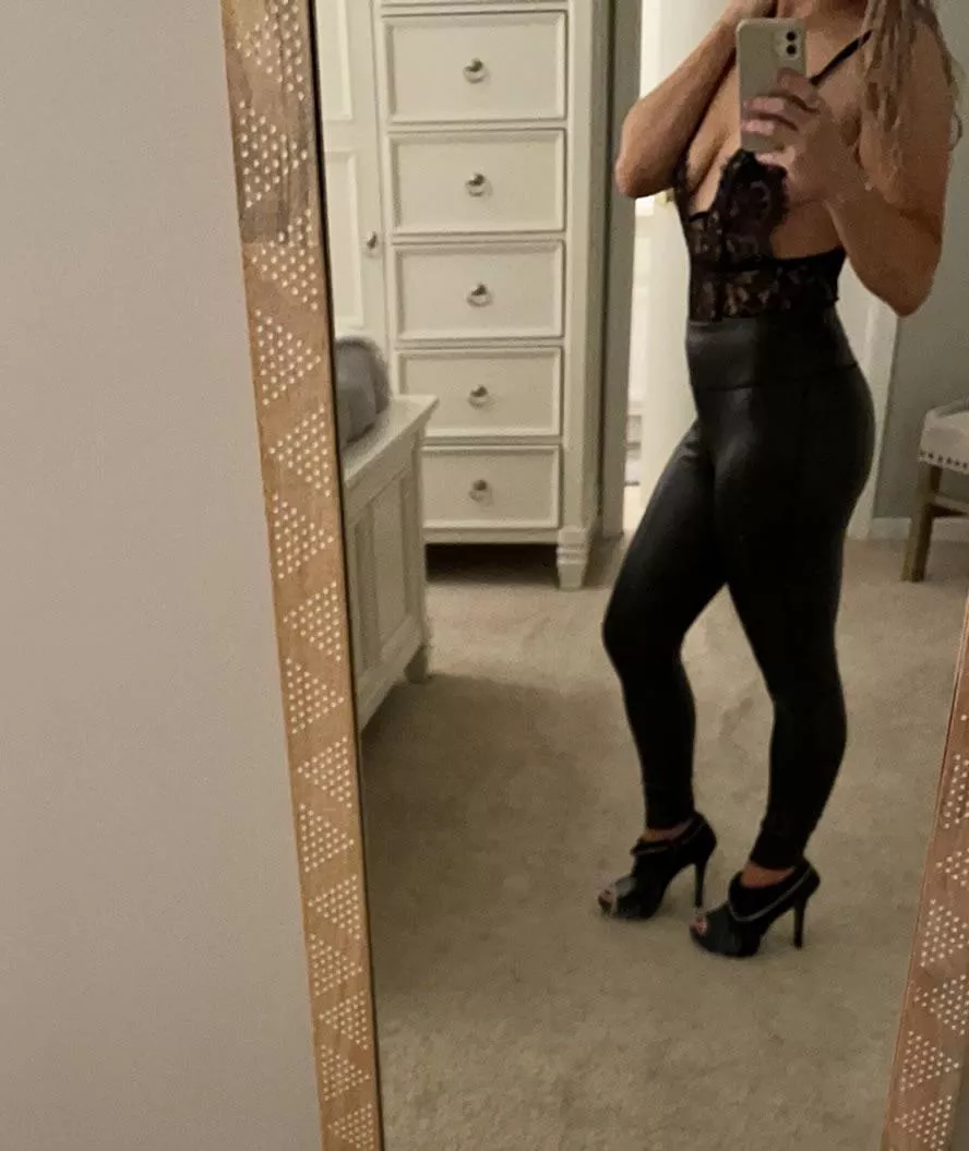 Thoughts on this outfit for our next date?